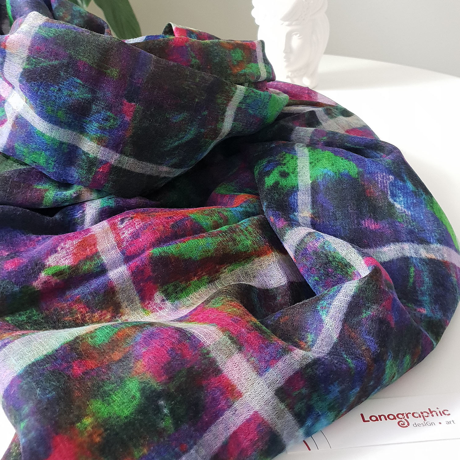 wool-scarf-autumn-festival-by Lanagraphic